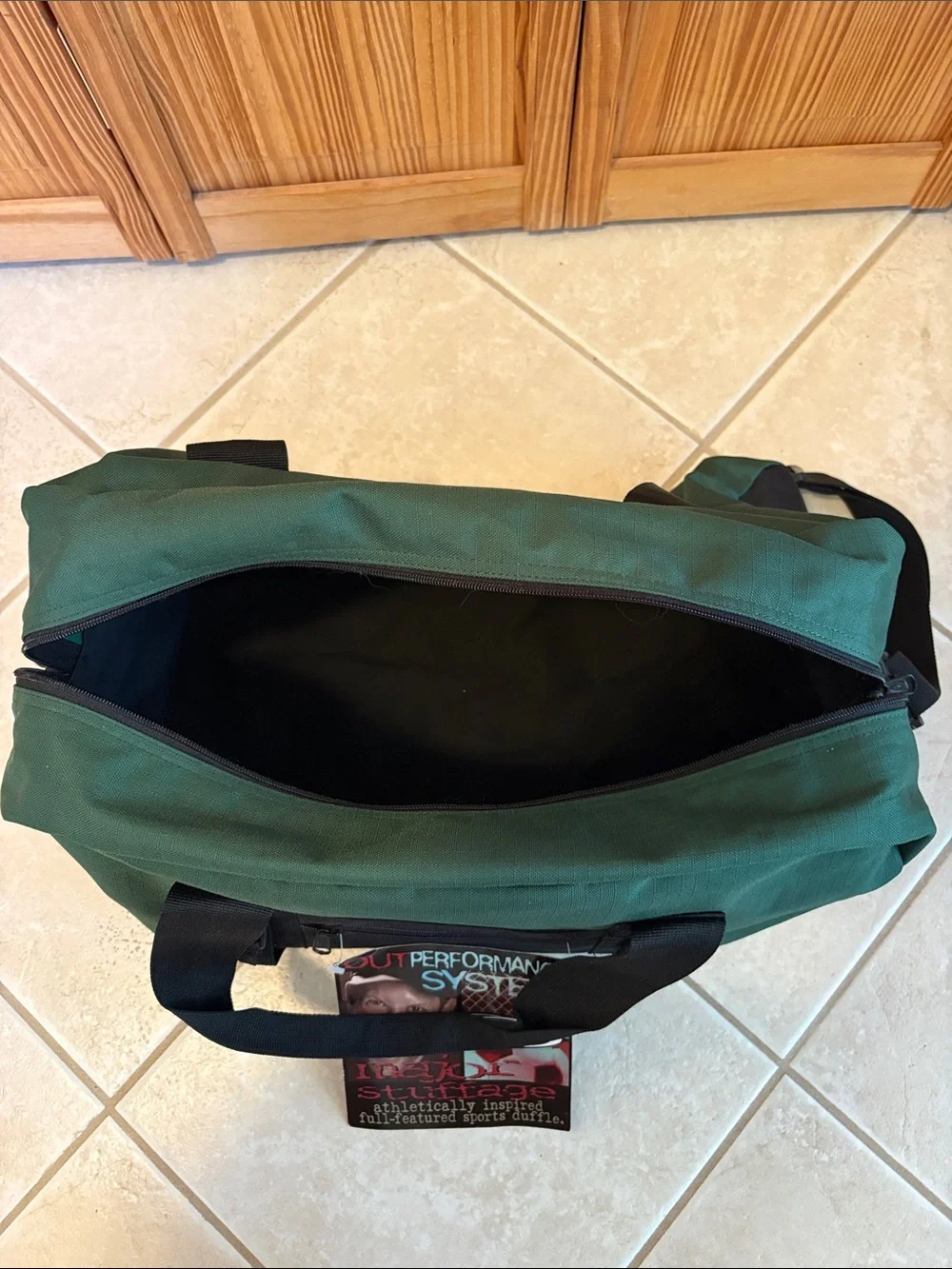 NEW OGIO Out-Performance System Spa Duffle Bag Carry-On Travel Luggage Shoulder